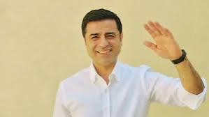 KURDLER ADINA KONUŞMAK KURD MİLLETİNİN HAKKIDIR