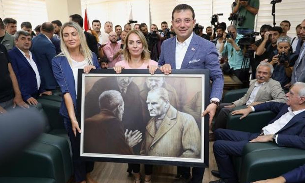 BİZ KURDLERE YÜZ YILDIR ZULMEDEN BU İTLERİN BİRBİRLERİNE GİRMESİ BİZİM İÇİN OLUMLUDUR