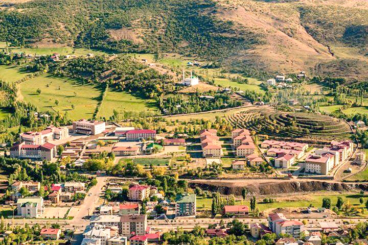 LİCÊ, KULP, MUŞ, SOLHAN, BİNGÖL VE GENC ARASINDAKİ ALANDA YABAN DOMUZLARI VE TÜRKİYE DEVLETİ